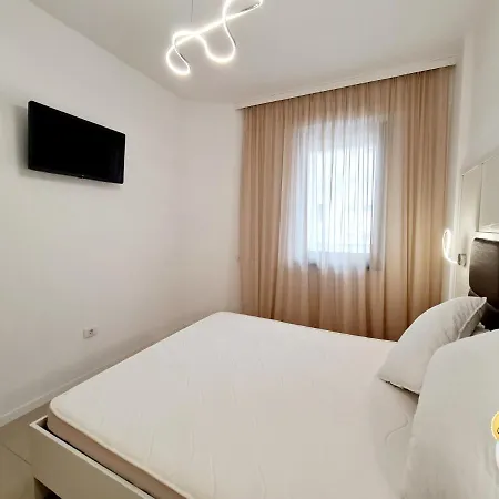 Dor De Mare - Apartments Monaco - Seaview - Complex Stefan Building ! דירה *